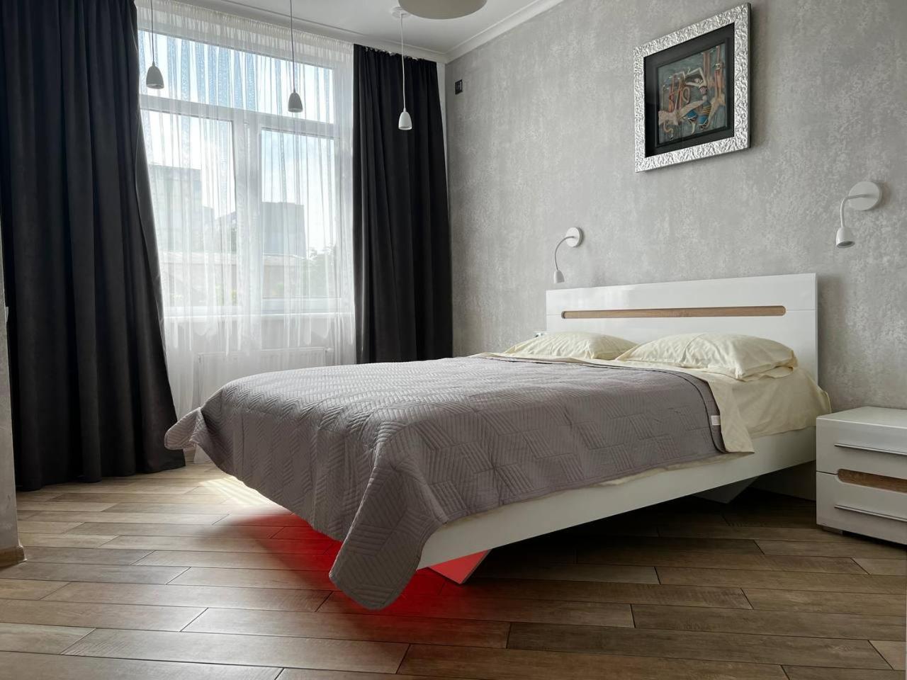 Green Apartments 切尔尼戈夫 外观 照片